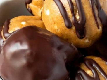 Protein Peanut Butter Crunch Balls